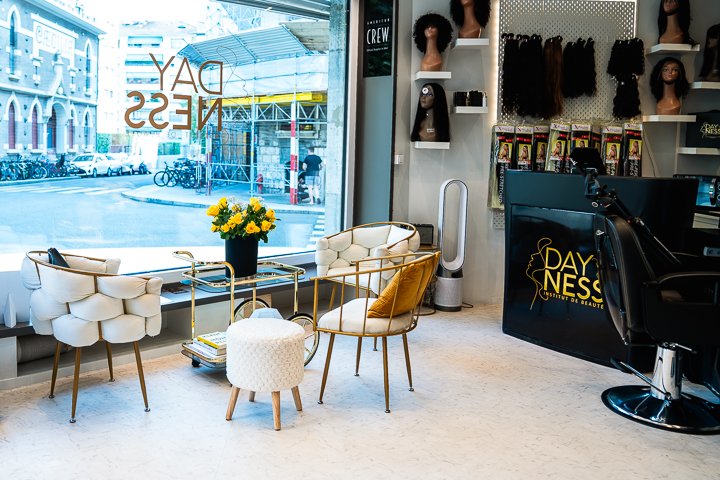 Salle de traitement spa de luxe chez Dayness